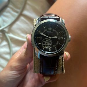 Bulova mens leather strap watch